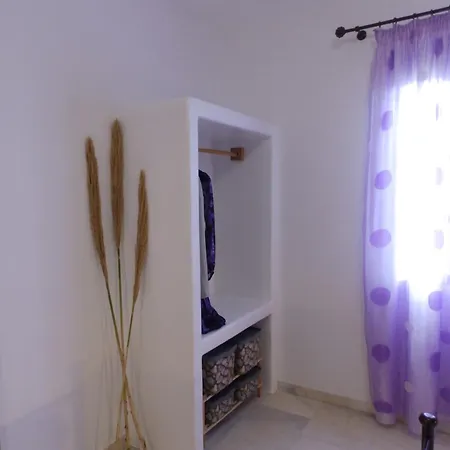 Surfer Appartement Mikri Vigla